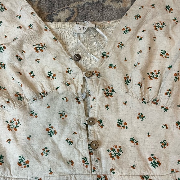 Floral Button-Front Romper - Picture 3 of 6